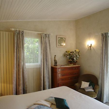 Marievalerianne Hotel Mirefleurs Luaran gambar