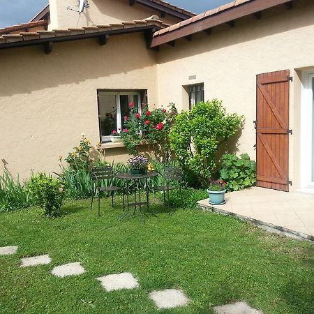 Marievalerianne Hotel Mirefleurs Luaran gambar